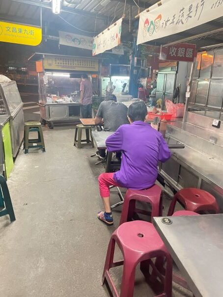 明輝素食昌平夜市