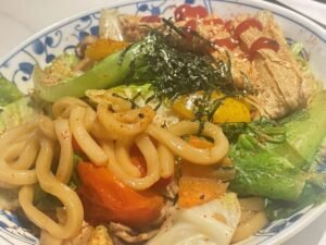 Read more about the article 滷菩提蔬食：台中北區高人氣素食餐廳，湯包、炒飯、烏龍麵通通有！