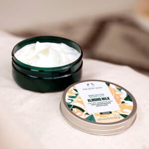 杏奶舒敏滋養身體磨砂膏240ML-THE BODY SHOP