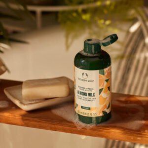 THE BODY SHOP沐浴乳
