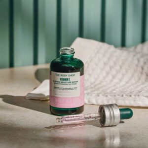 維他命E保水奇肌精華30ML-THE BODY SHOP