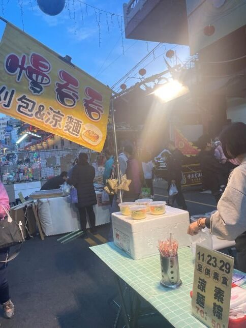 廟西夜市