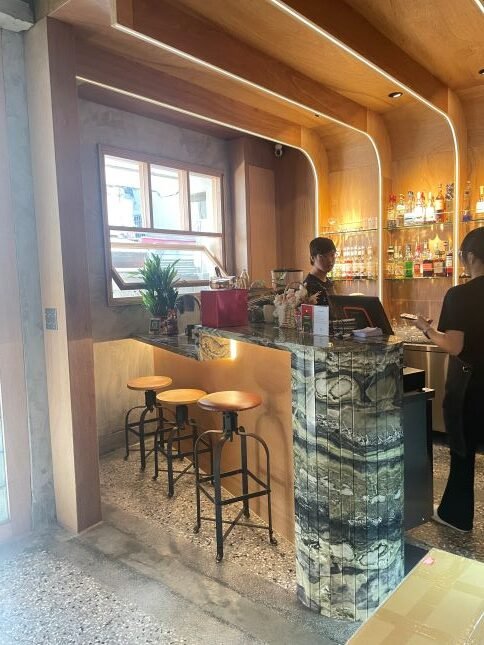 [台中西區]產出the food:台北來的人氣早午餐，晚間餐酒館試營運中（有素食）