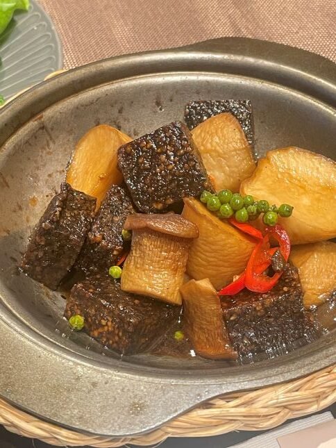 台中越哉Viet Chay｜在優雅時尚空間享受越南料理，顛覆傳統素食印象
