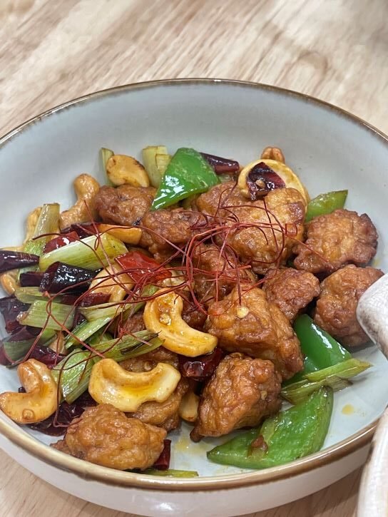 台中西屯素食美食｜畔畔蔬心小料理，銅板價台菜，一個人也能享受美味！