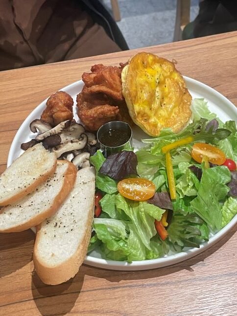 台中北屯早午餐推薦｜『梨長辦公室』提供素食選擇，葷素共食滿足所有需求