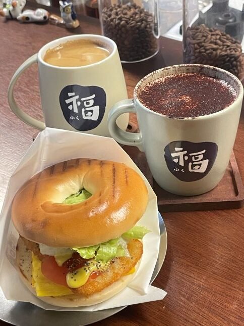 Read more about the article 【新竹美食】香山區隱藏版！示畐咖啡，貝果甜點超療癒