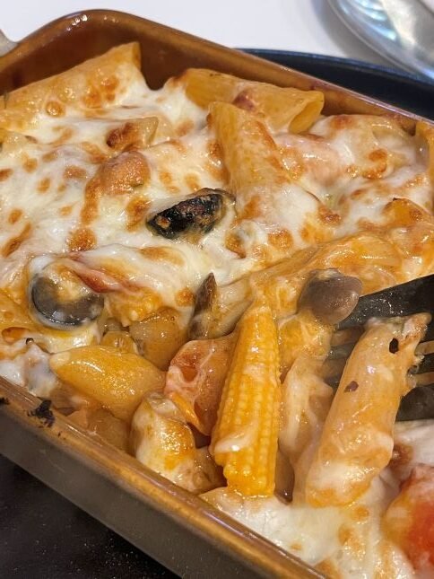 台中北屯蔬食新開幕｜兔子遇到熊：高質感素食料理＋夢幻建築美拍餐廳