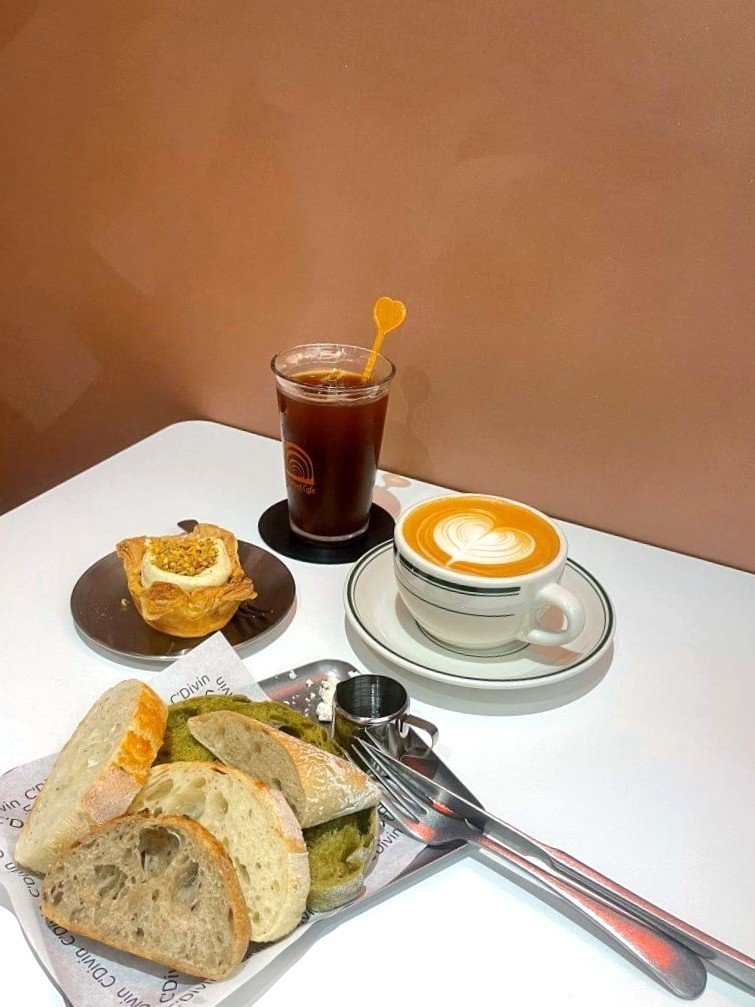 沈溺咖啡 Drowned Cafe甜點酸種麵包