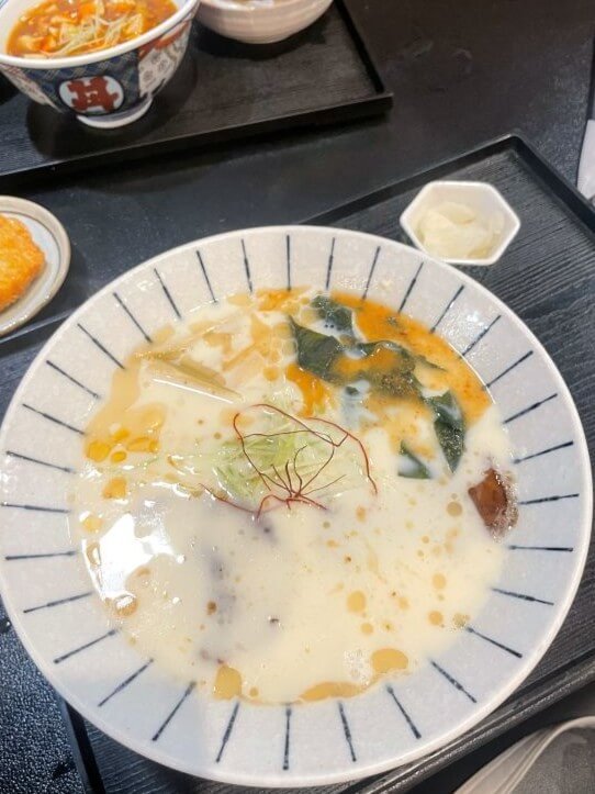 台中素食餐廳推薦|栗久純素料理:招牌猴菇拉麵+日式定食!日系風格蔬食餐廳重新開張 11 台中素食餐廳推薦|栗久純素料理拉麵