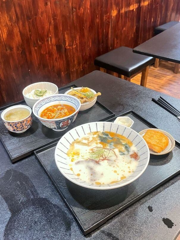 台中素食餐廳推薦|栗久純素料理:招牌猴菇拉麵+日式定食!日系風格蔬食餐廳重新開張 2 台中素食餐廳推薦|栗久純素料理炸豆包