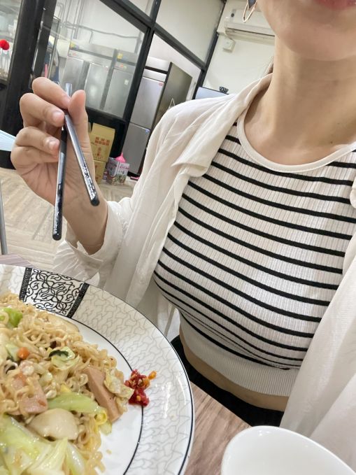You are currently viewing 新竹竹北素食推薦｜牧野蔬食：現炒爆香的炒泡麵、炒粄條都太好吃！