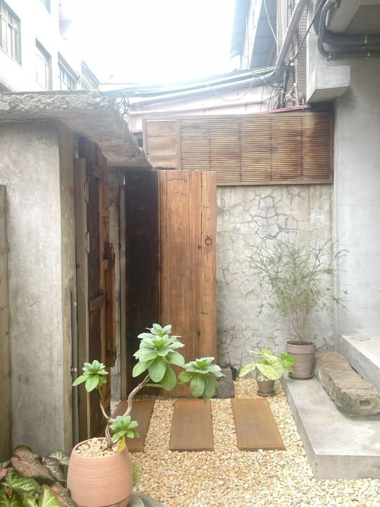 Midori cafe 麋荳浬｜新竹巨城旁老宅風咖啡廳，甜點、植栽、日系氛圍一次擁有
