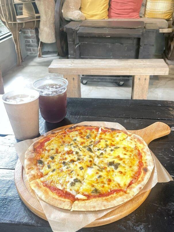 新竹北埔森林系窯烤披薩｜森窯 have a Picnic：剝皮辣椒Pizza