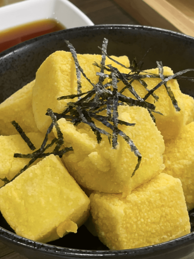 新竹素食推薦|森活原素:隱身火車站巷弄的異國蔬食料理!越式牛肉河粉、蕈菇漢堡必吃(附菜單/營業時間) 9 新竹素食推薦|森活原素:隱身火車站巷弄的異國蔬食料理!越式牛肉河粉、蕈菇漢堡必吃(附菜單/營業時間)