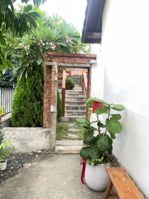 台中大肚三合院咖啡廳：呈映咖啡館｜老屋裡的咖啡香，大肚新開的優閒秘境